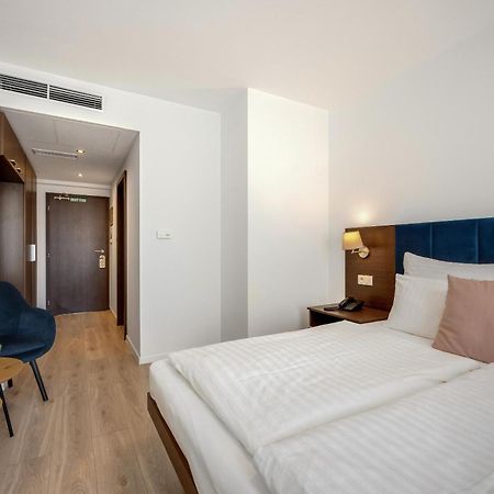 Hotel Antares Bratislava Exterior foto