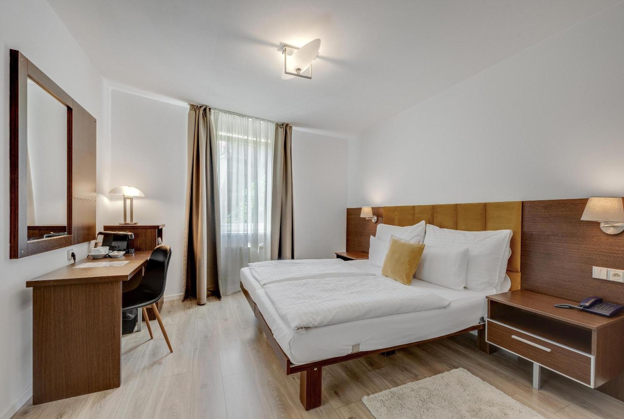 Hotel Antares Bratislava Exterior foto