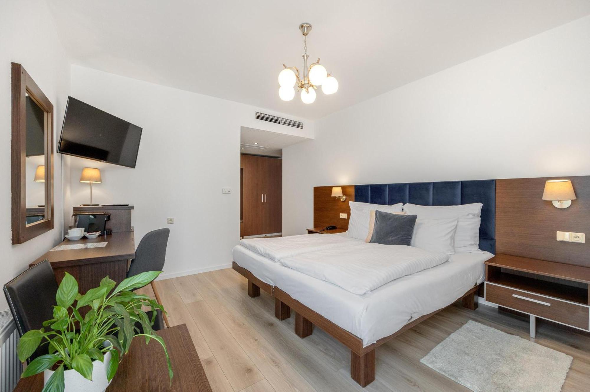 Hotel Antares Bratislava Exterior foto