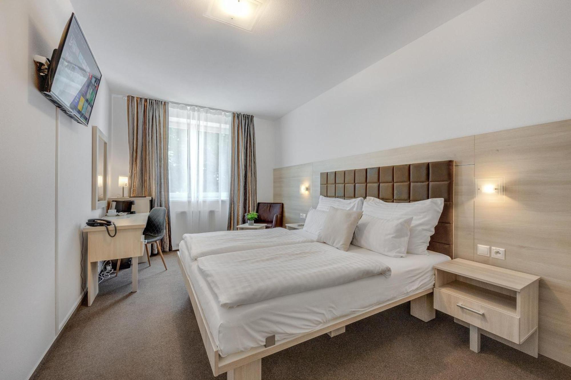 Hotel Antares Bratislava Exterior foto