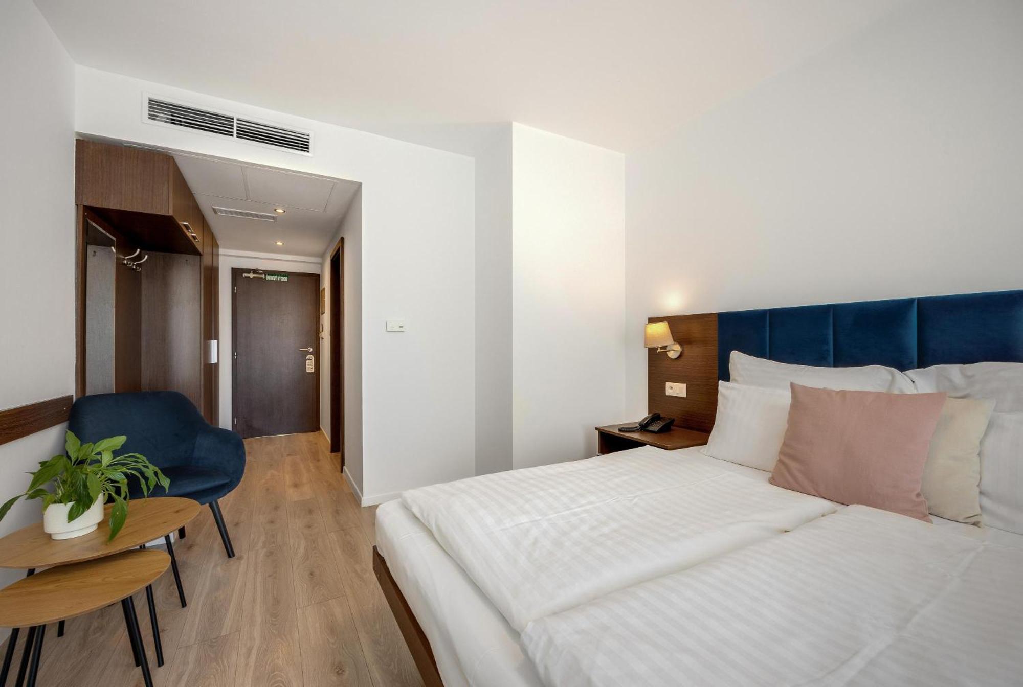 Hotel Antares Bratislava Exterior foto